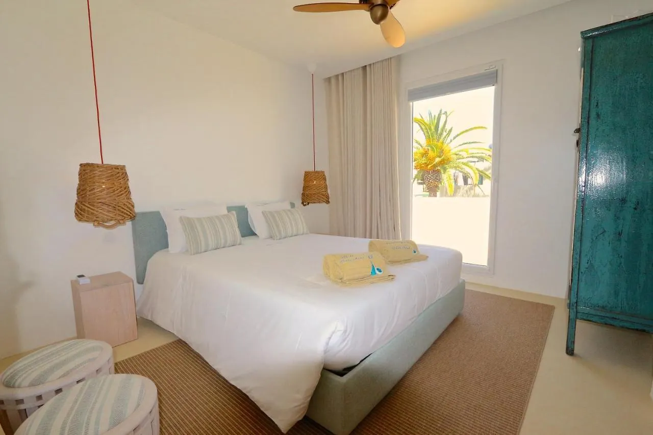 Villa Azul: Luxury Retreat with Private Pool and Club Access Vilamoura 0*,  Portugal